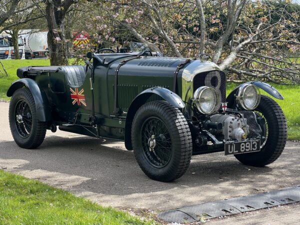 31212-1009528-car-20240429_151844-img_2339