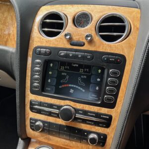 31212-1071853-car-20250808_165553-img_2199