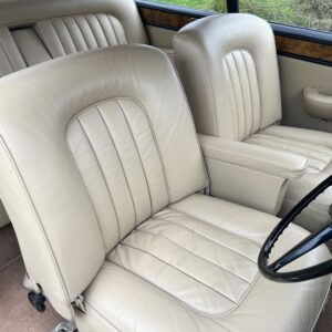 31212-1079164-car-20250919_155332-img_6653