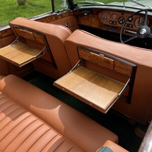 31212-976867-car-20230727_152706-img_6679